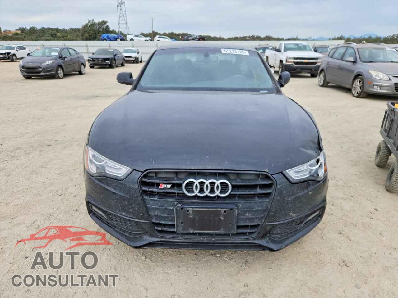 AUDI S5/RS5 2014 - WAUCGAFR3EA013523