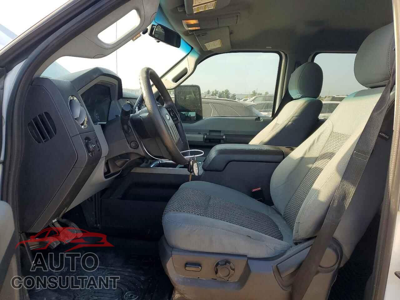 FORD F250 2013 - 1FT7W2B6XDEA48219