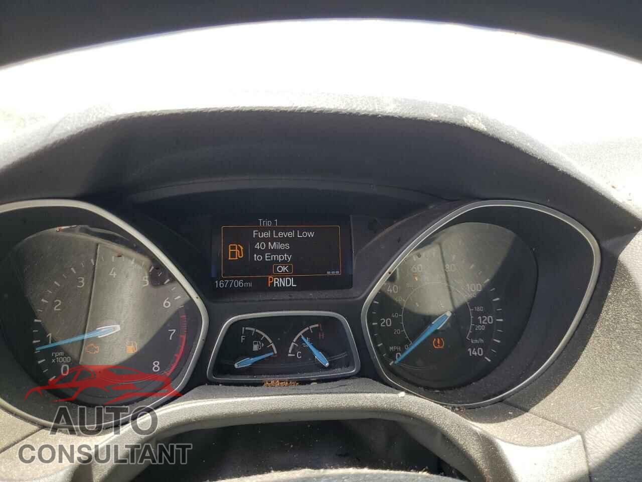 FORD FOCUS 2017 - 1FADP3E23HL201626