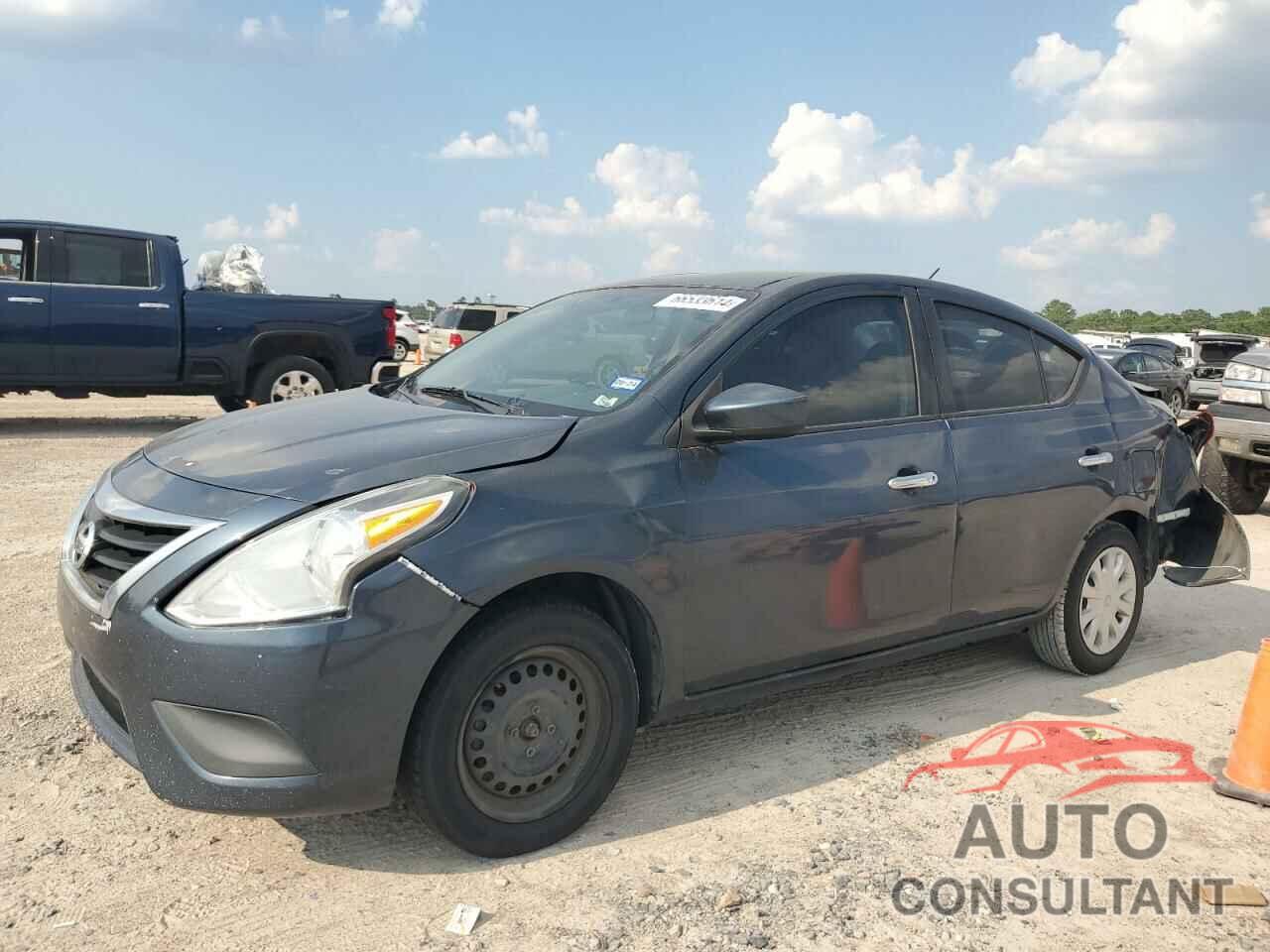 NISSAN VERSA 2017 - 3N1CN7AP1HL803758