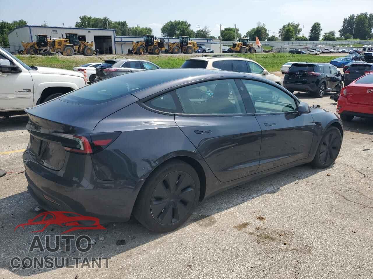 TESLA MODEL 3 2024 - 5YJ3E1EA7RF771494