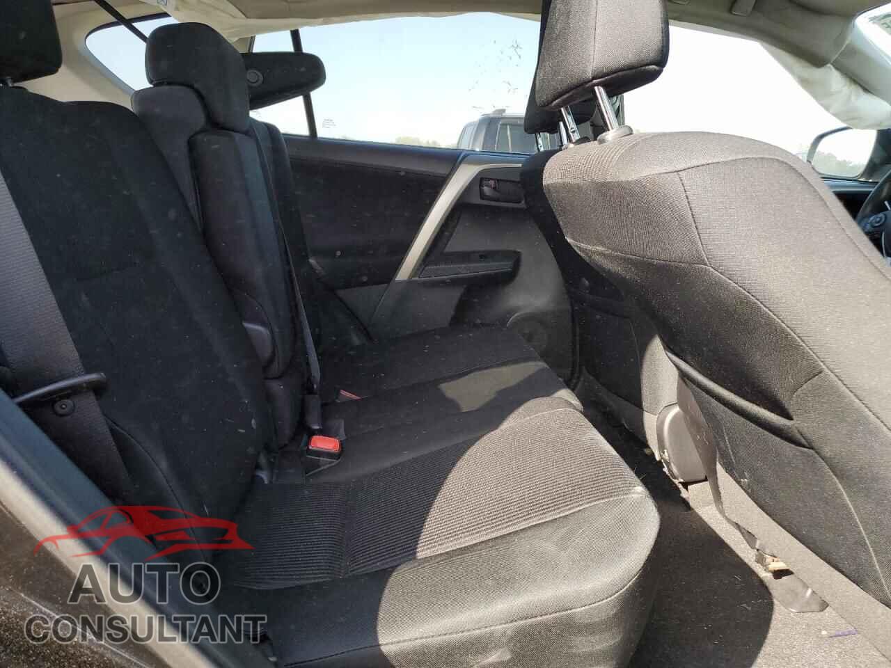 TOYOTA RAV4 2015 - 2T3BFREV8FW346284