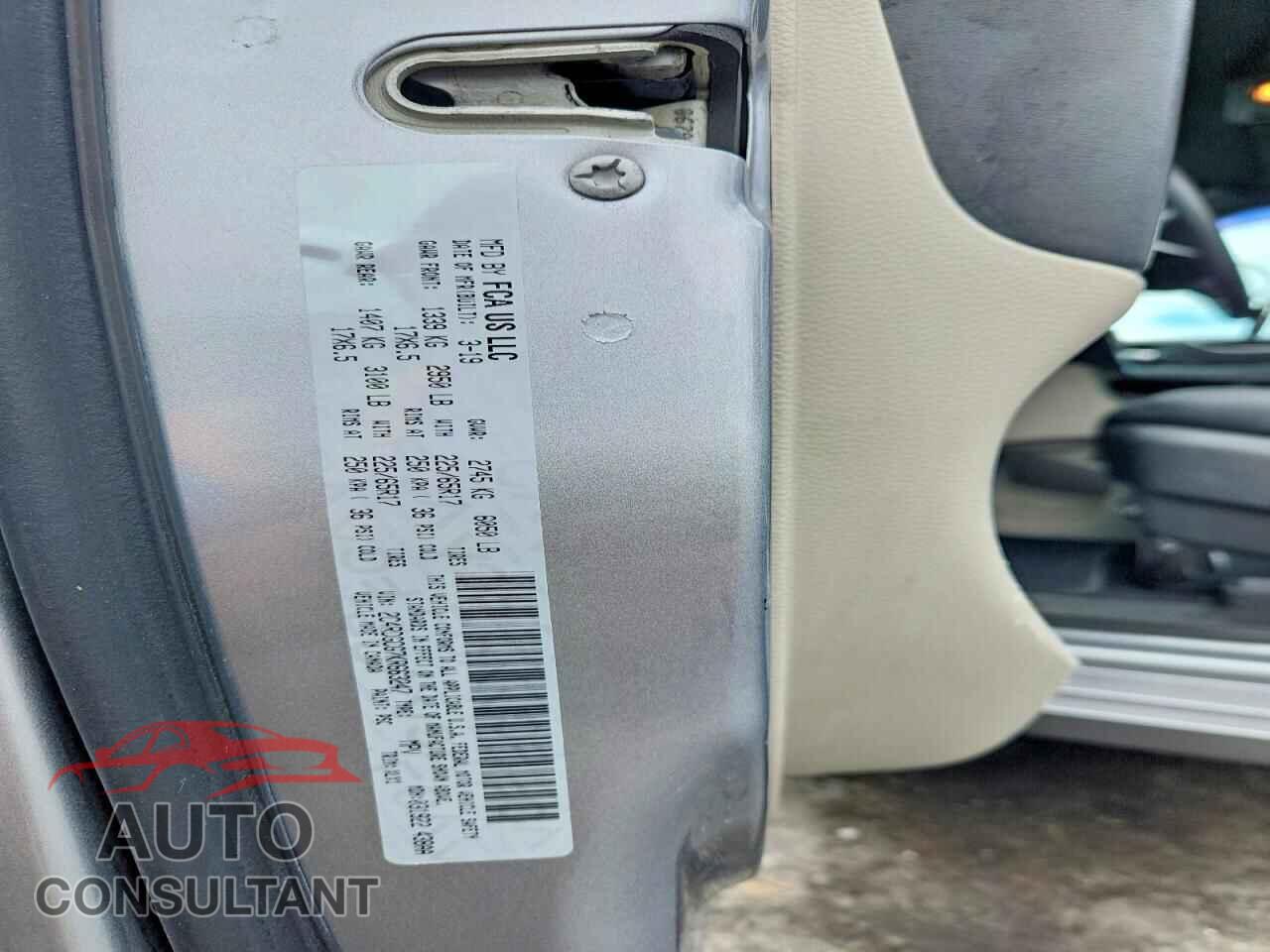 DODGE CARAVAN 2019 - 2C4RDGCG7KR663247