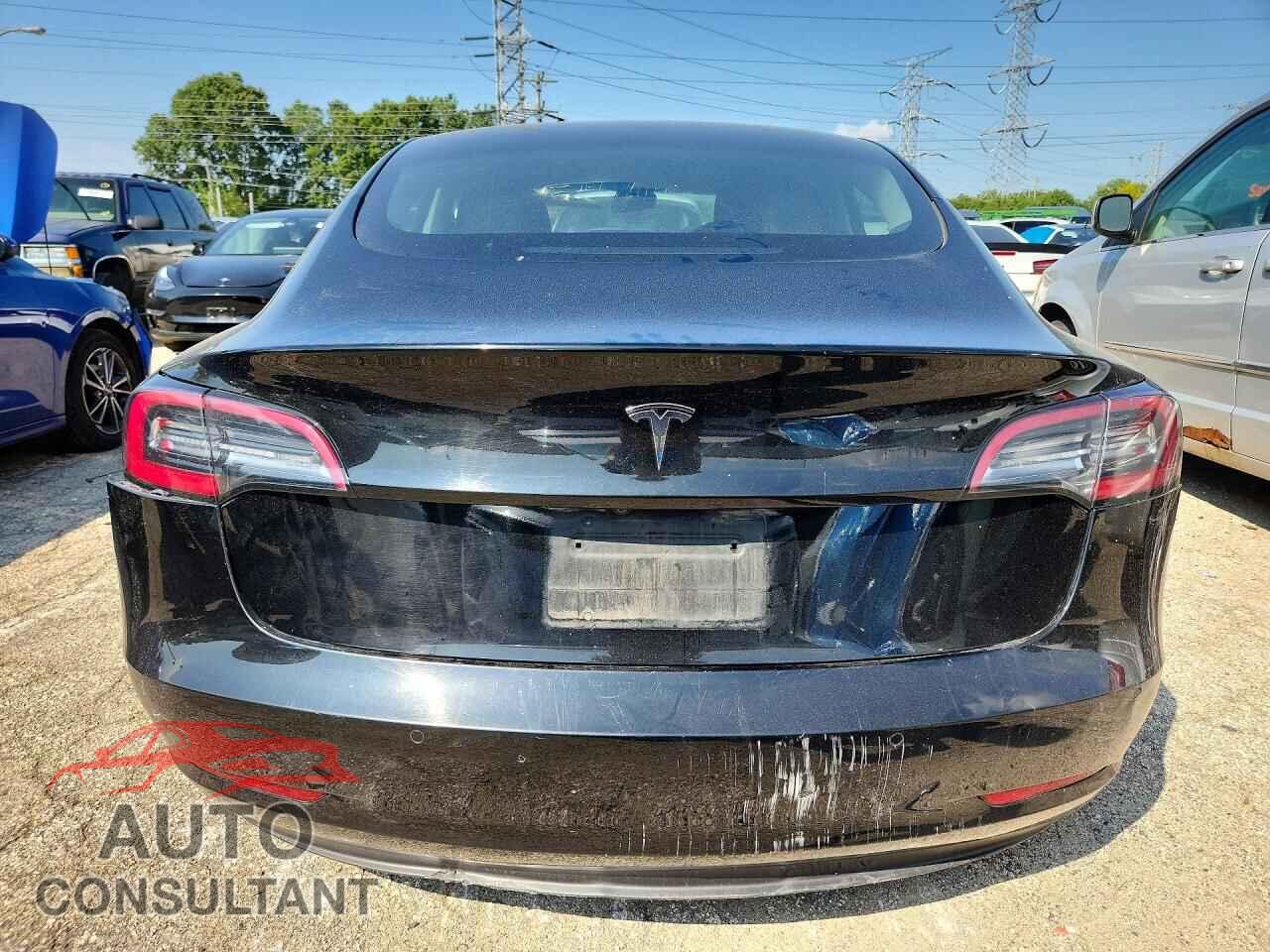 TESLA MODEL 3 2022 - 5YJ3E1EAXNF371665