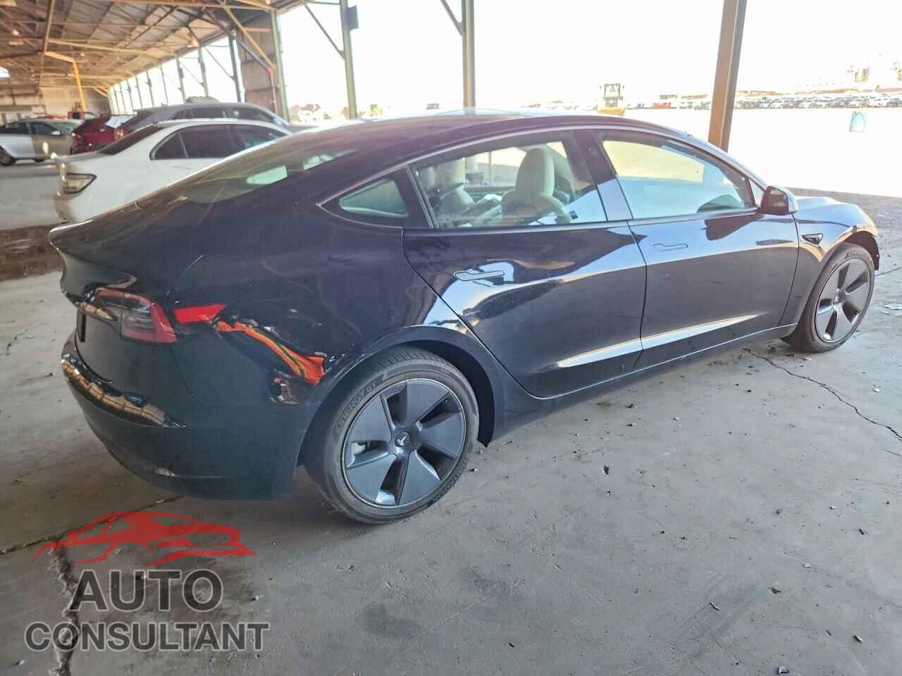 TESLA MODEL 3 2023 - 5YJ3E1EA0PF586233