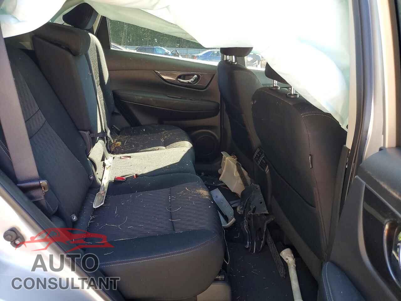 NISSAN ROGUE 2018 - KNMAT2MT3JP581160