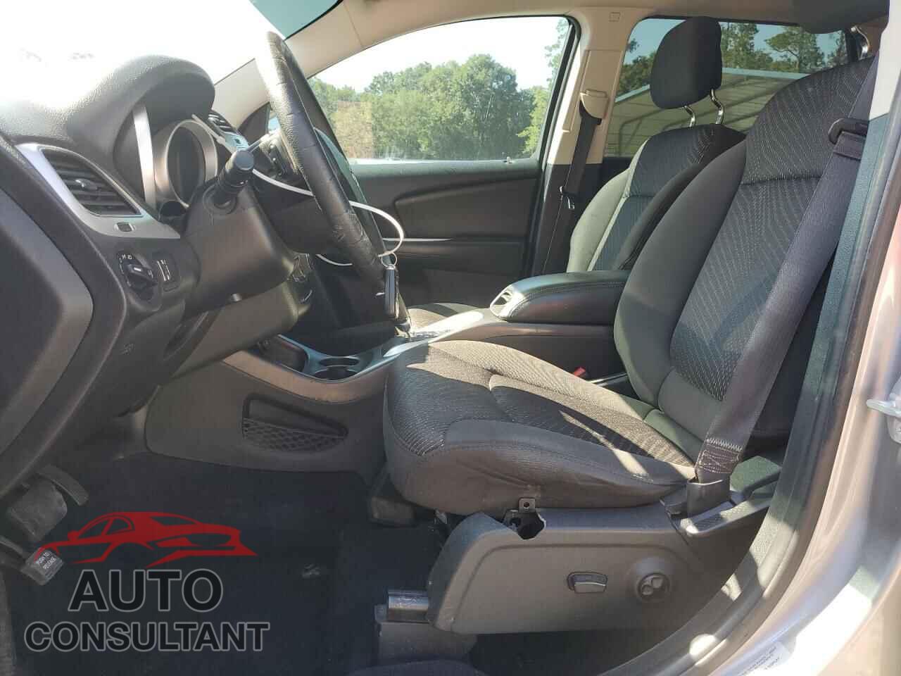 DODGE JOURNEY 2017 - 3C4PDCBG2HT518866