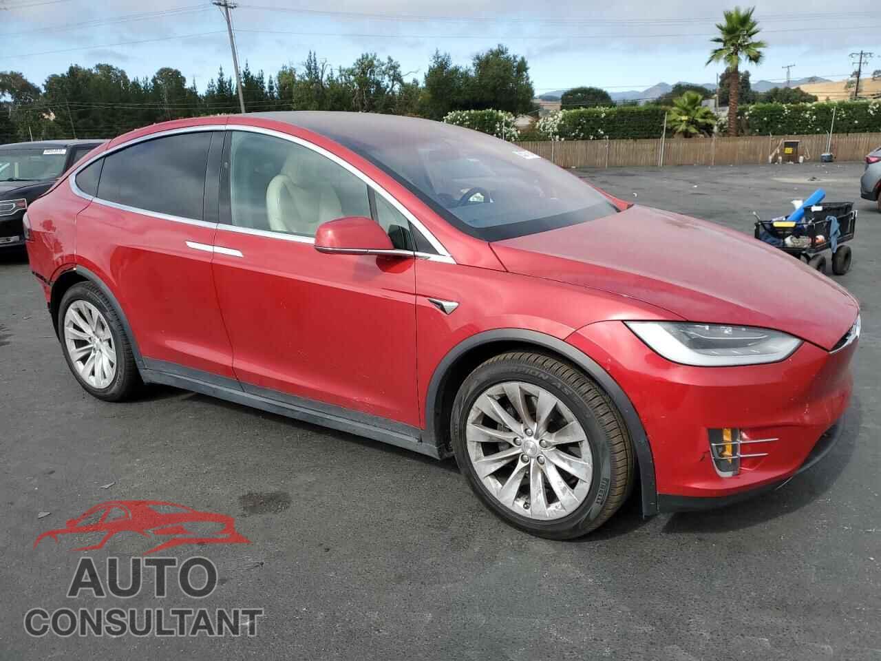 TESLA MODEL X 2020 - 5YJXCAE24LF244407