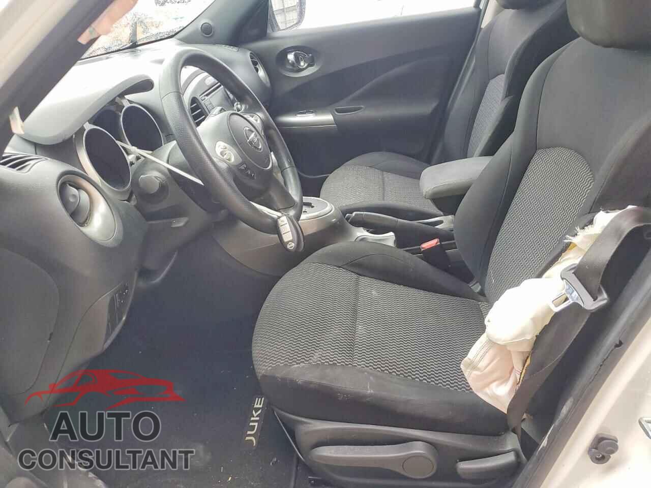 NISSAN JUKE 2017 - JN8AF5MR2HT700688