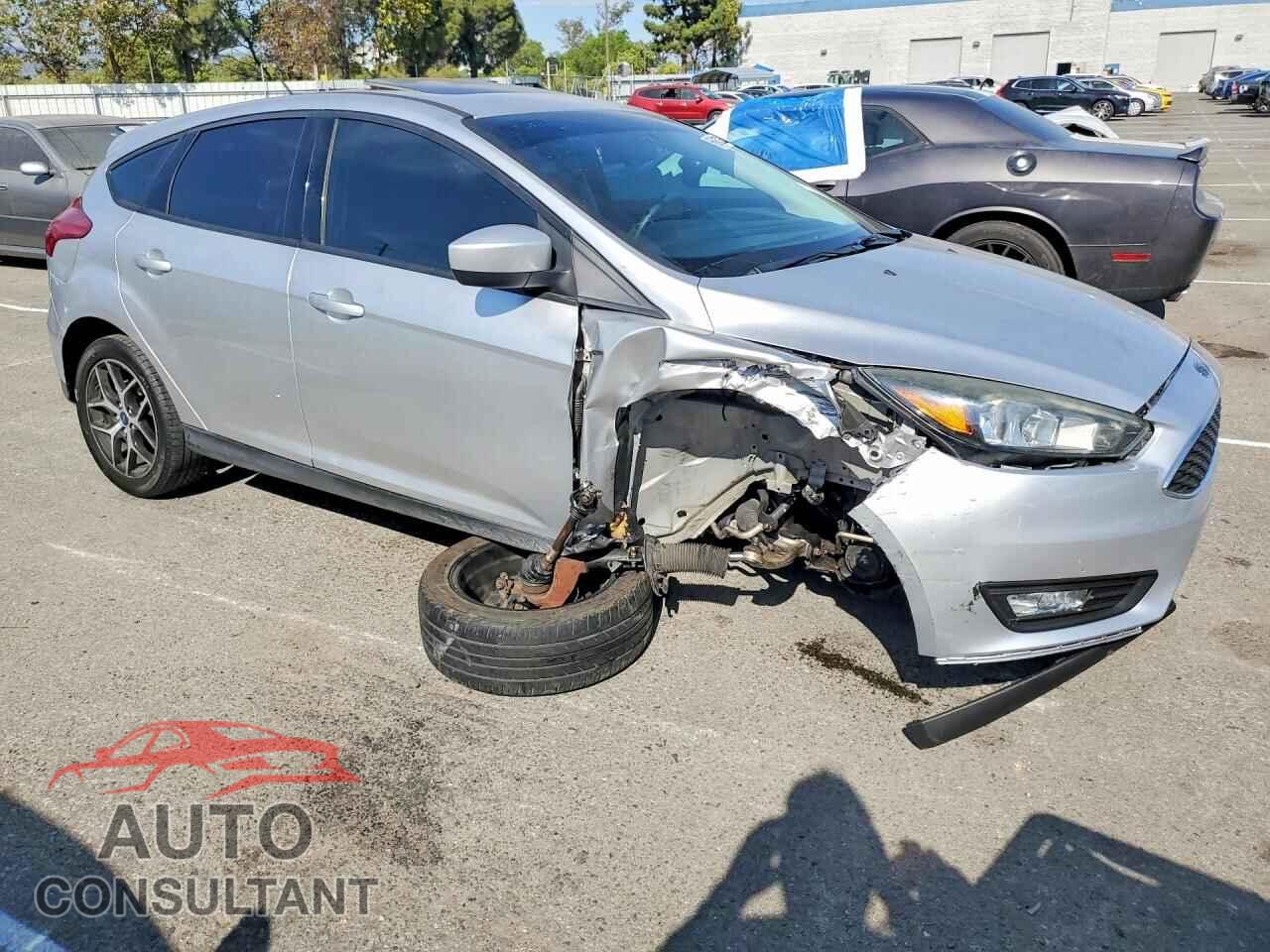 FORD FOCUS 2017 - 1FADP3M21HL290419