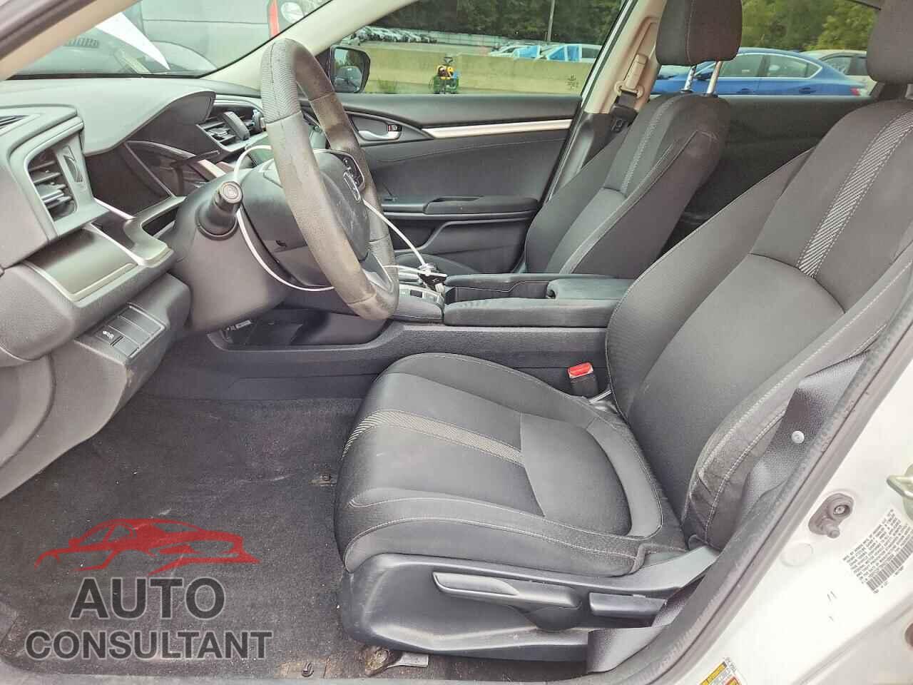 HONDA CIVIC 2017 - 19XFC2F70HE210554