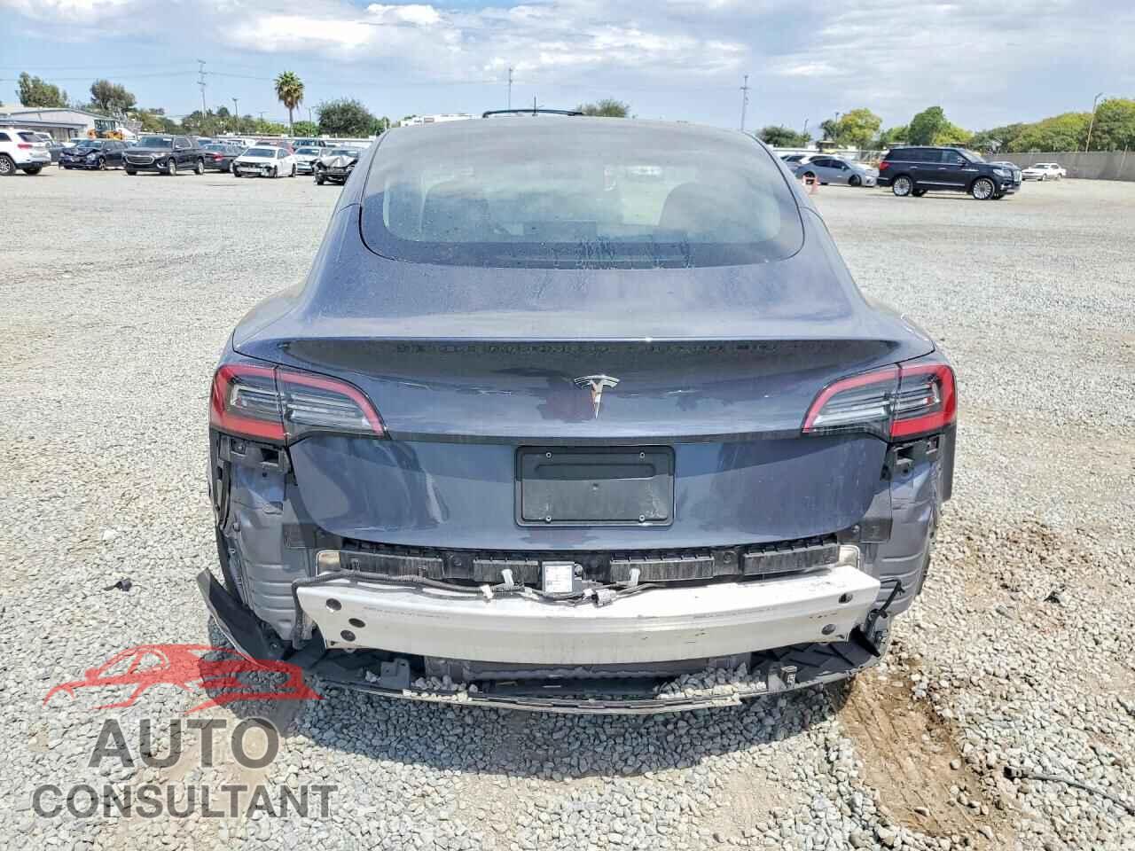 TESLA MODEL 3 2021 - 5YJ3E1EA4MF082392