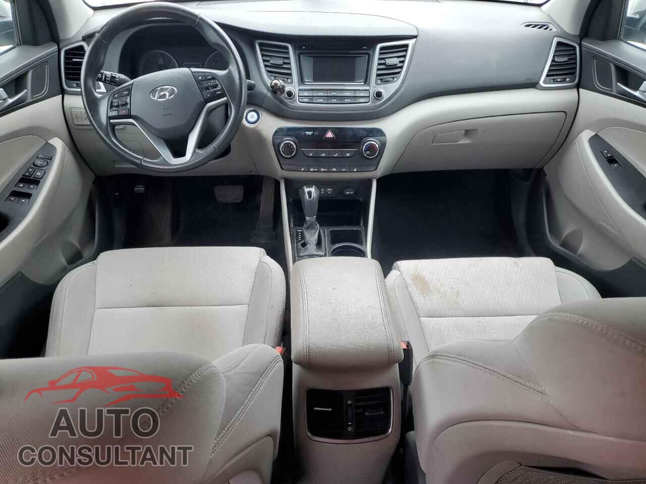 HYUNDAI TUCSON 2017 - KM8J3CA29HU391663