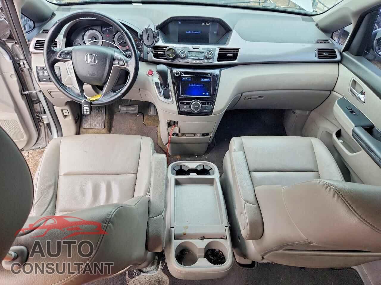 HONDA ODYSSEY 2015 - 5FNRL5H65FB051167
