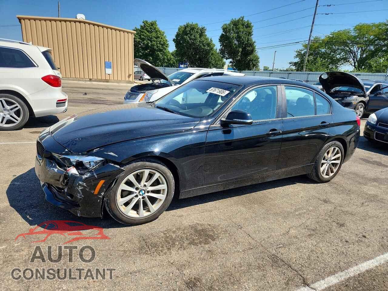 BMW 3 SERIES 2017 - WBA8A3C37HK692827