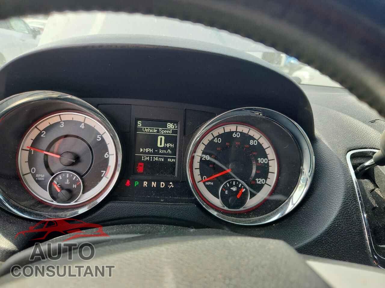 DODGE CARAVAN 2016 - 2C4RDGEG7GR328655