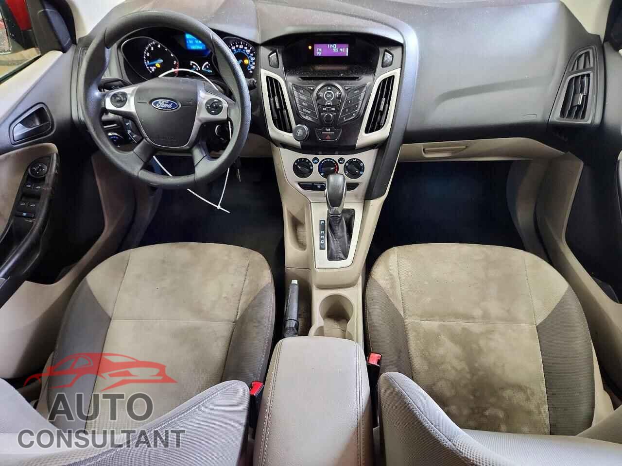 FORD FOCUS 2012 - 1FAHP3K22CL312098