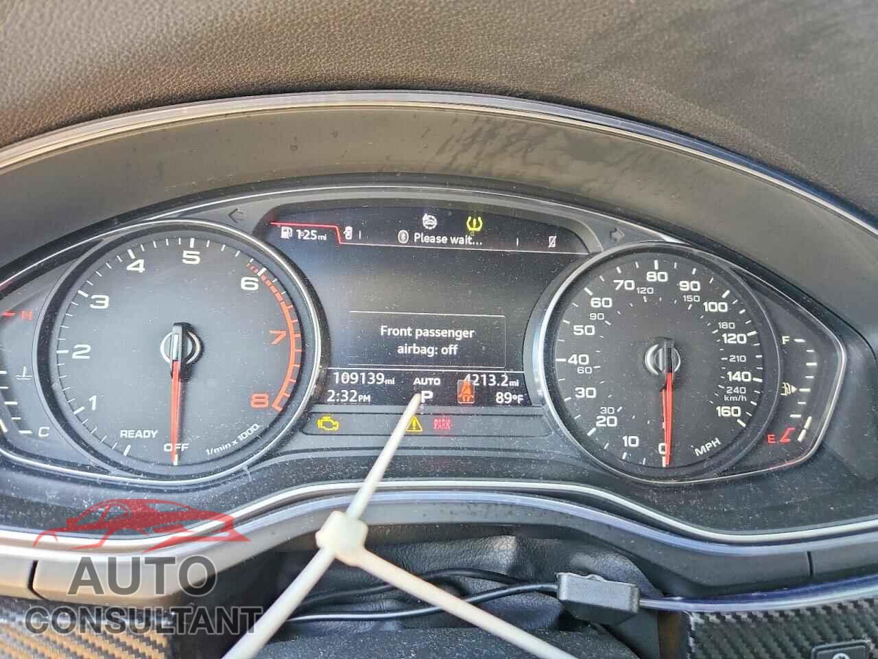 AUDI A4 2019 - WAUDNAF49KA099348