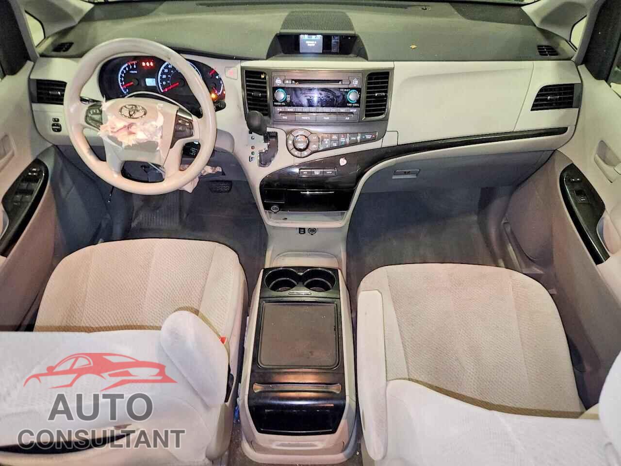 TOYOTA SIENNA 2014 - 5TDKK3DCXES472736