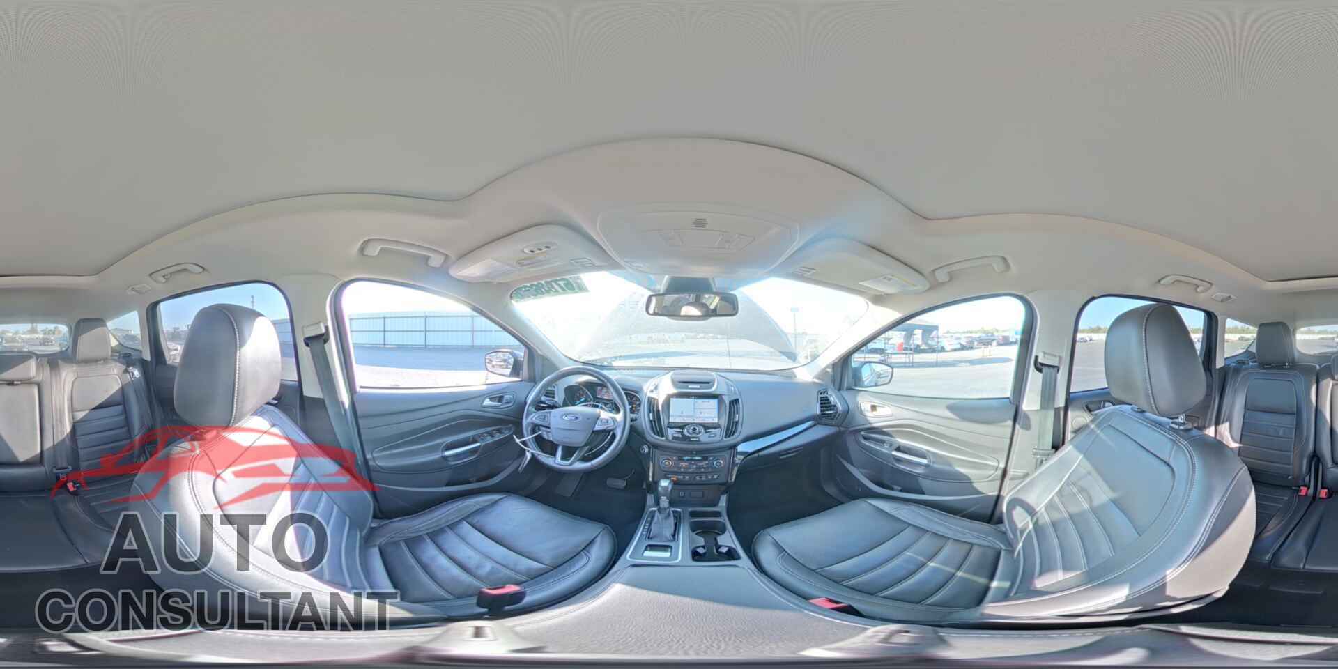 FORD ESCAPE 2017 - 1FMCU0J97HUB45065