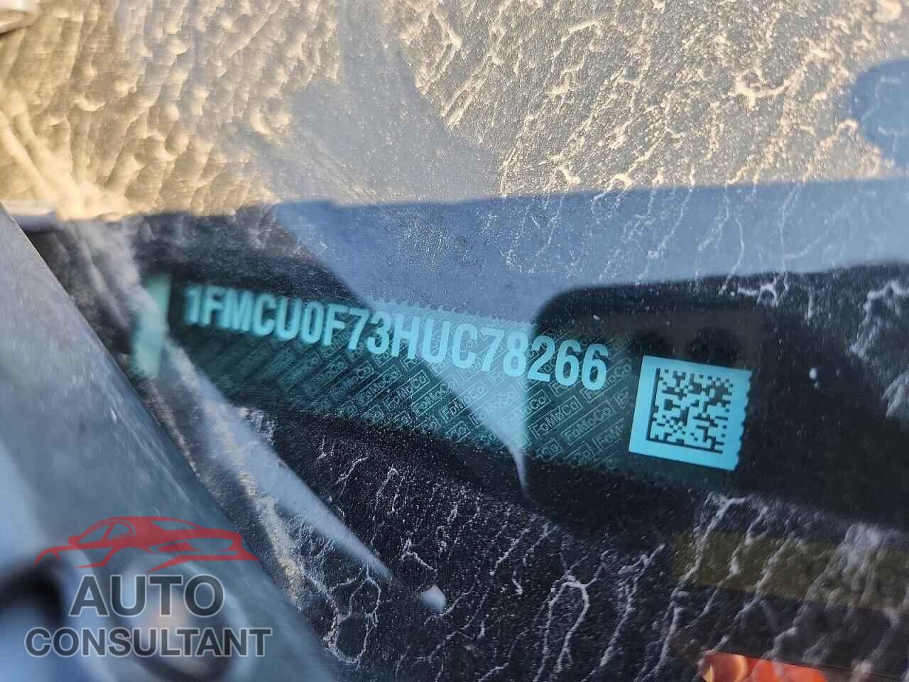 FORD ESCAPE 2017 - 1FMCU0F73HUC78266