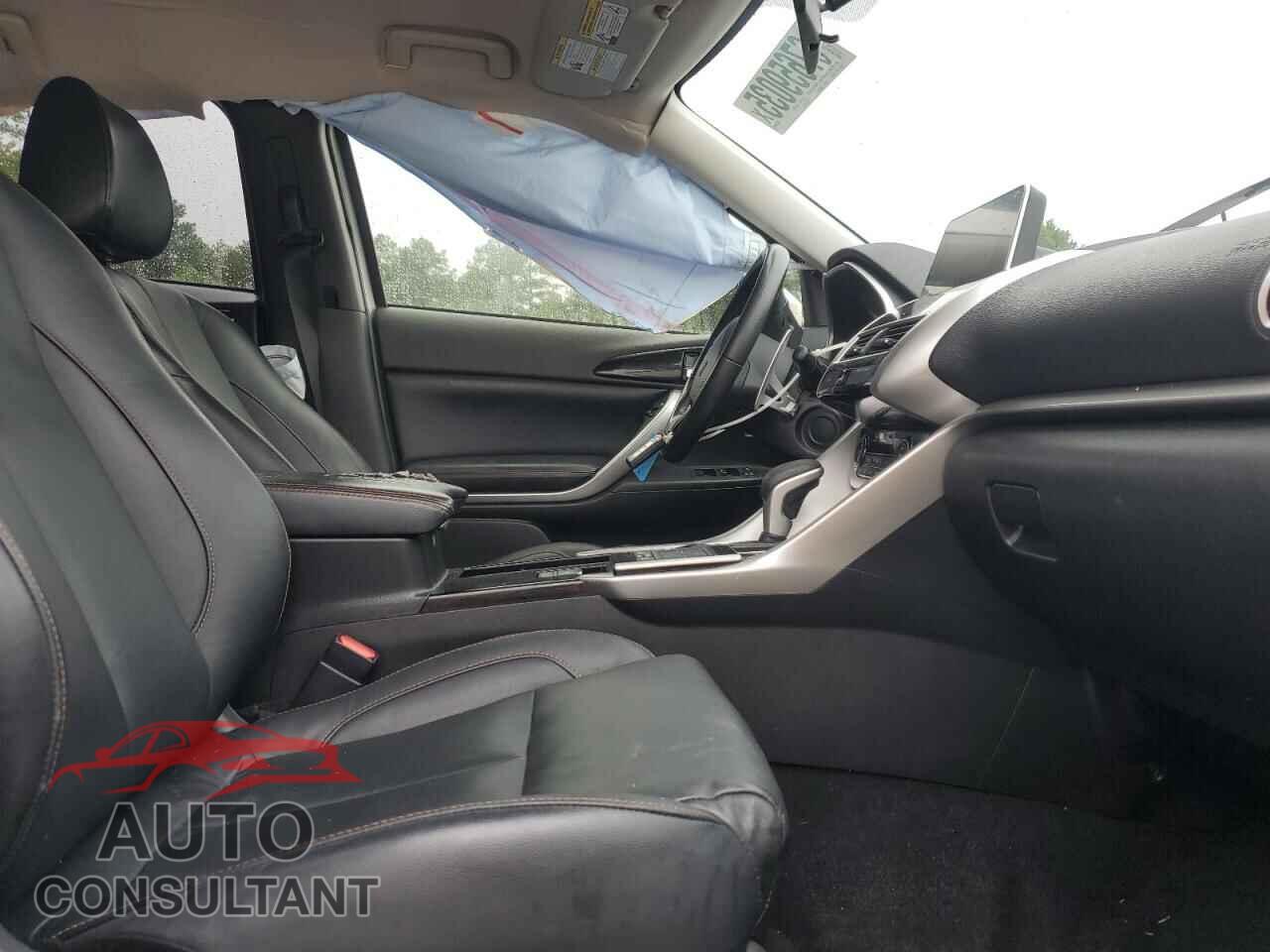 MITSUBISHI ECLIPSE 2019 - JA4AT5AA5KZ002139
