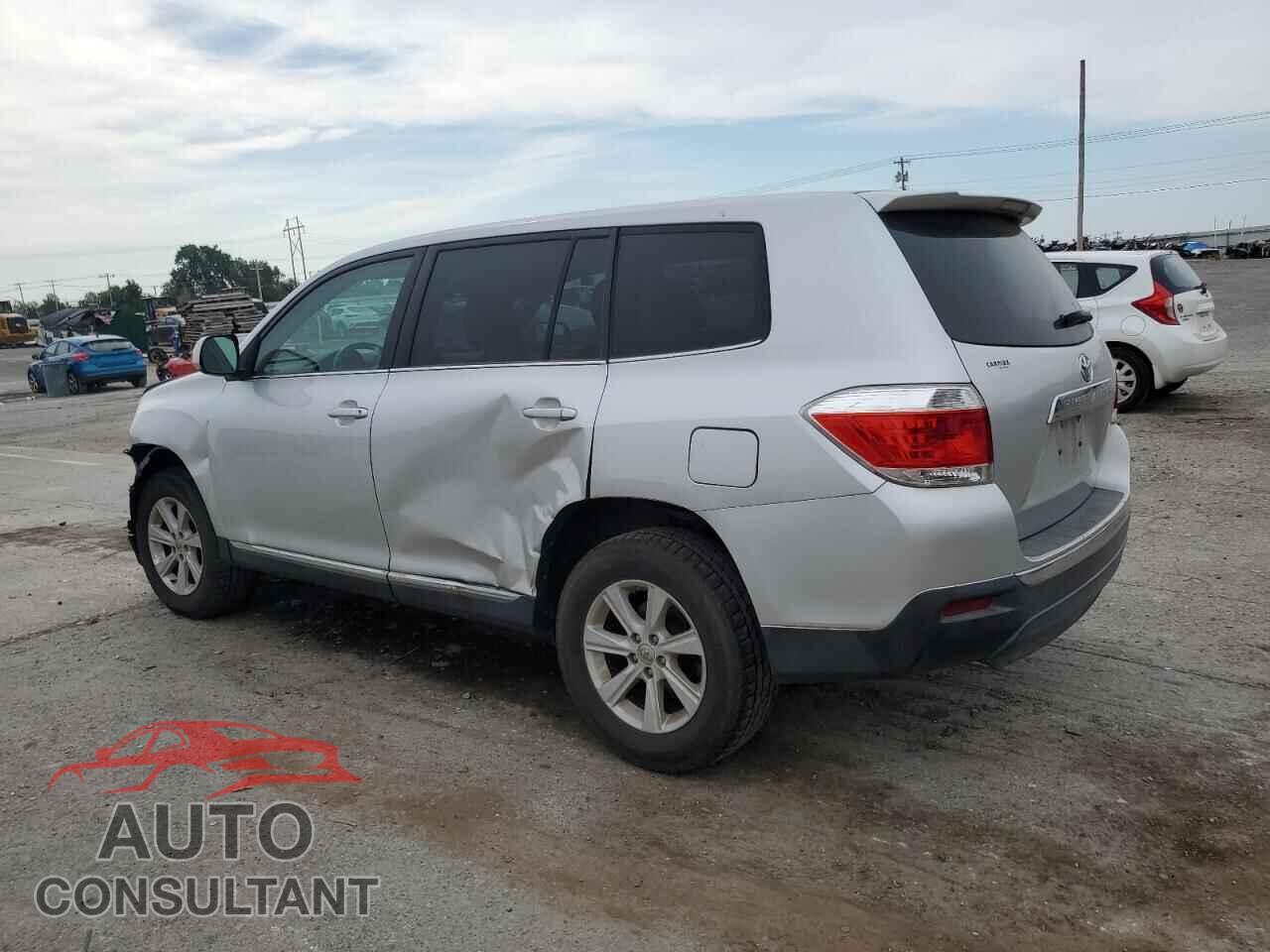 TOYOTA HIGHLANDER 2013 - 5TDZK3EH8DS128264