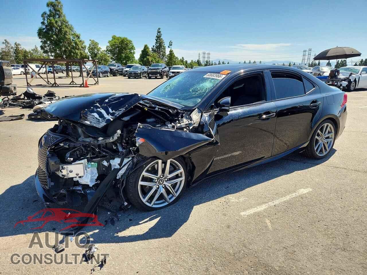 LEXUS IS 2014 - JTHBE1D27E5013753