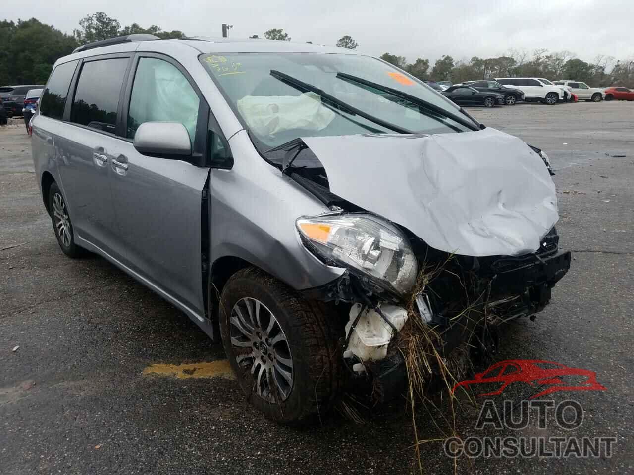 TOYOTA SIENNA 2018 - 5TDYZ3DC4JS918766