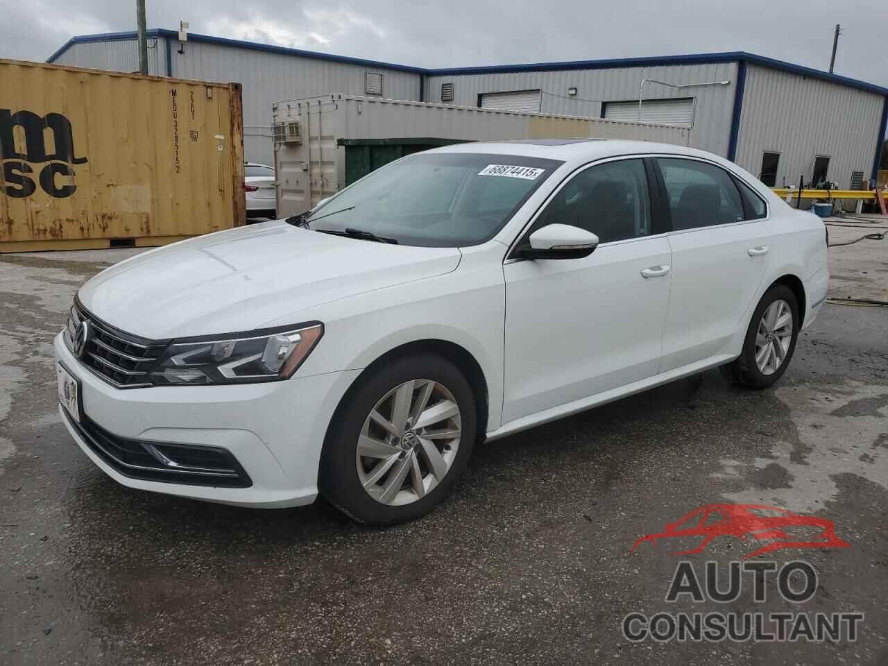 VOLKSWAGEN PASSAT 2018 - 1VWBA7A35JC009426