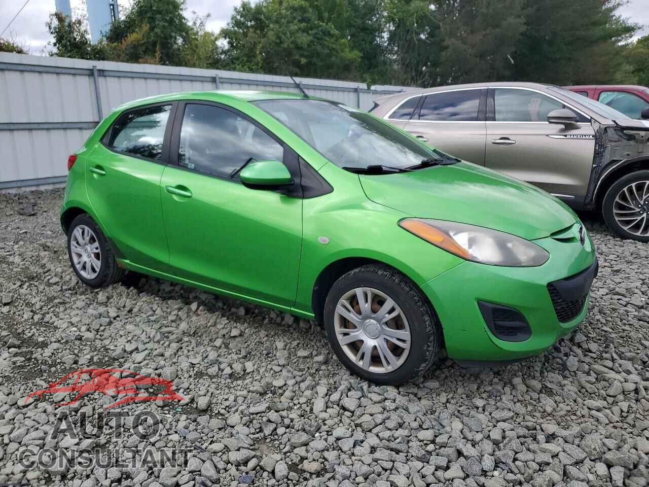 MAZDA 2 2011 - JM1DE1HZ2B0112085