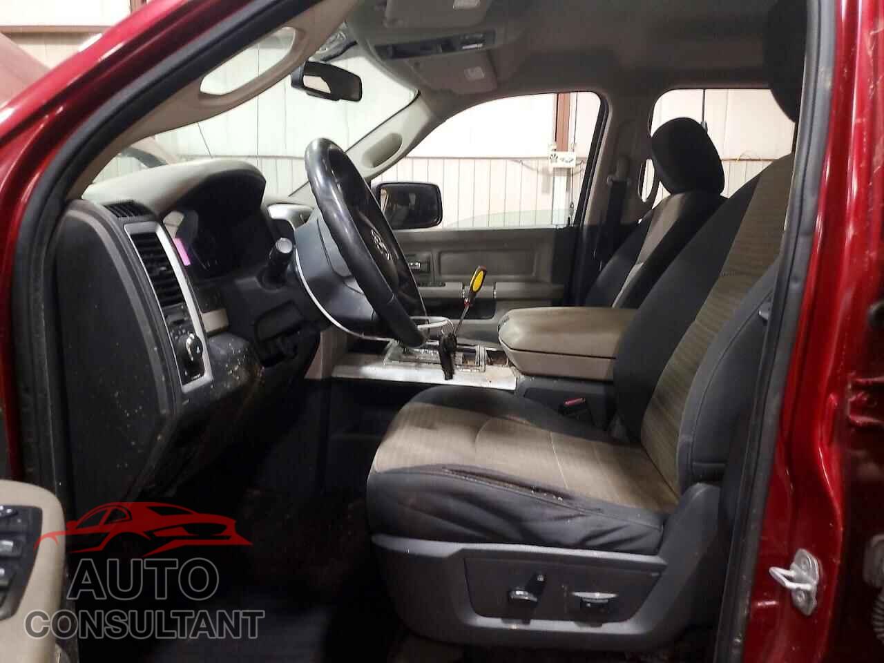 DODGE RAM 1500 2012 - 1C6RD7GT9CS219303