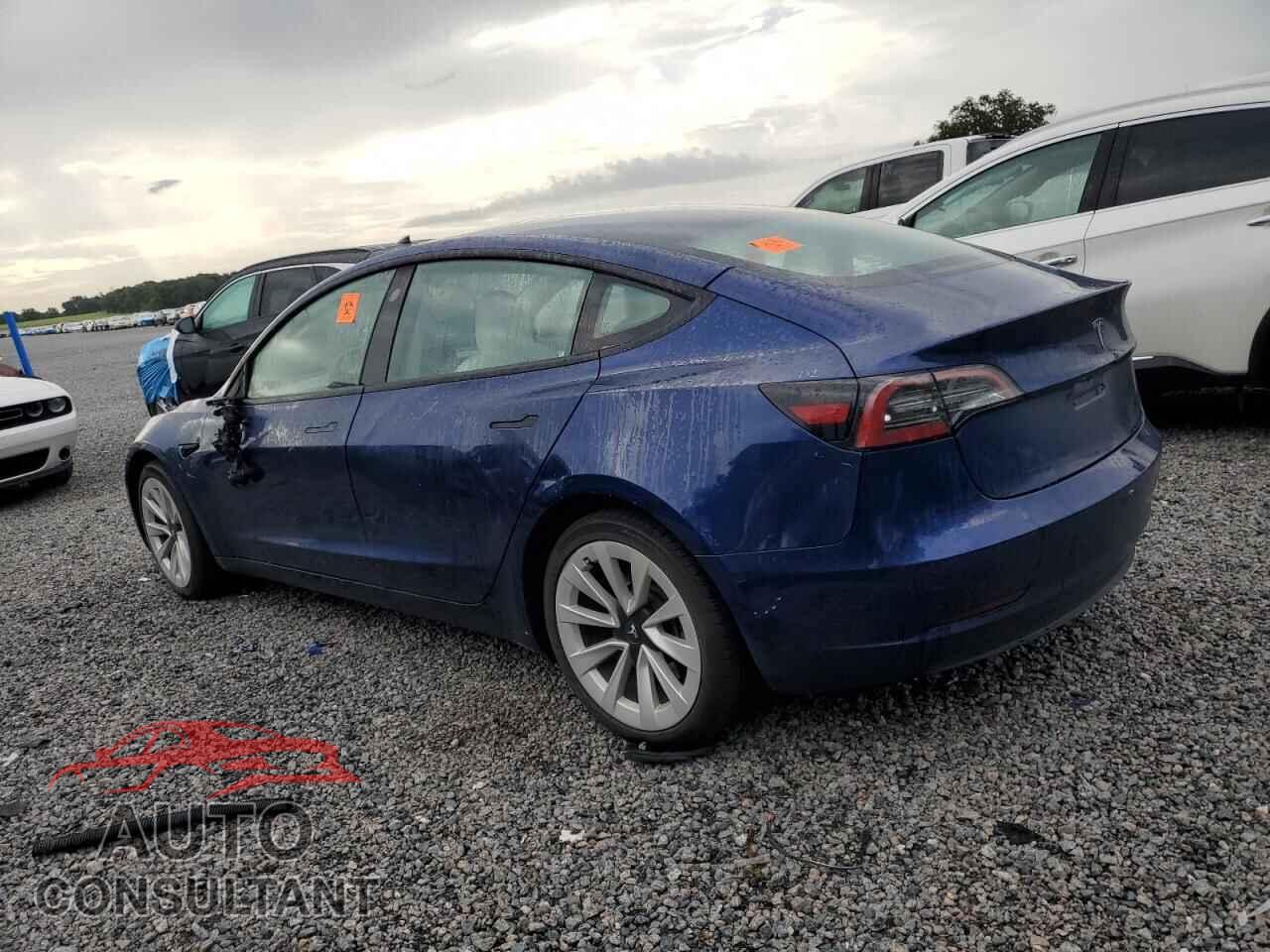 TESLA MODEL 3 2023 - 5YJ3E1EA0PF657947