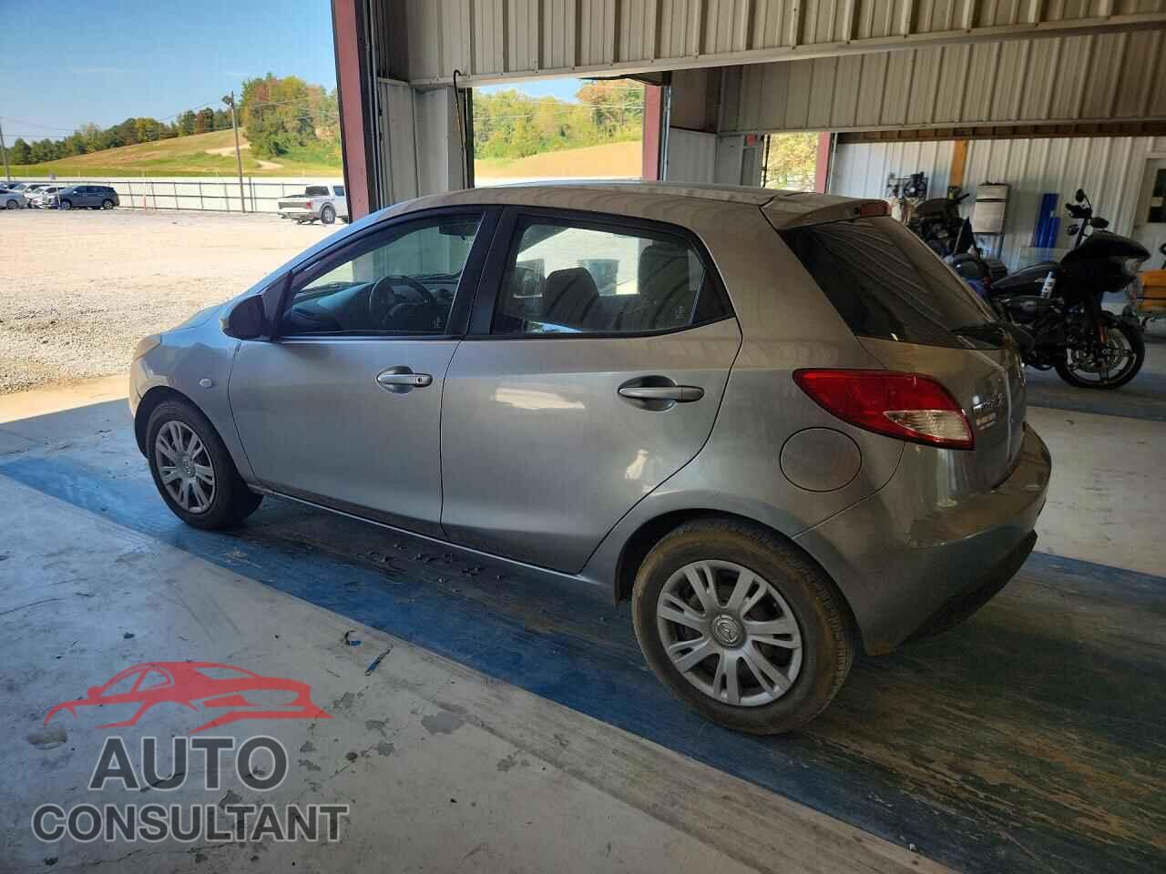 MAZDA 2 2013 - JM1DE1KYXD0170402