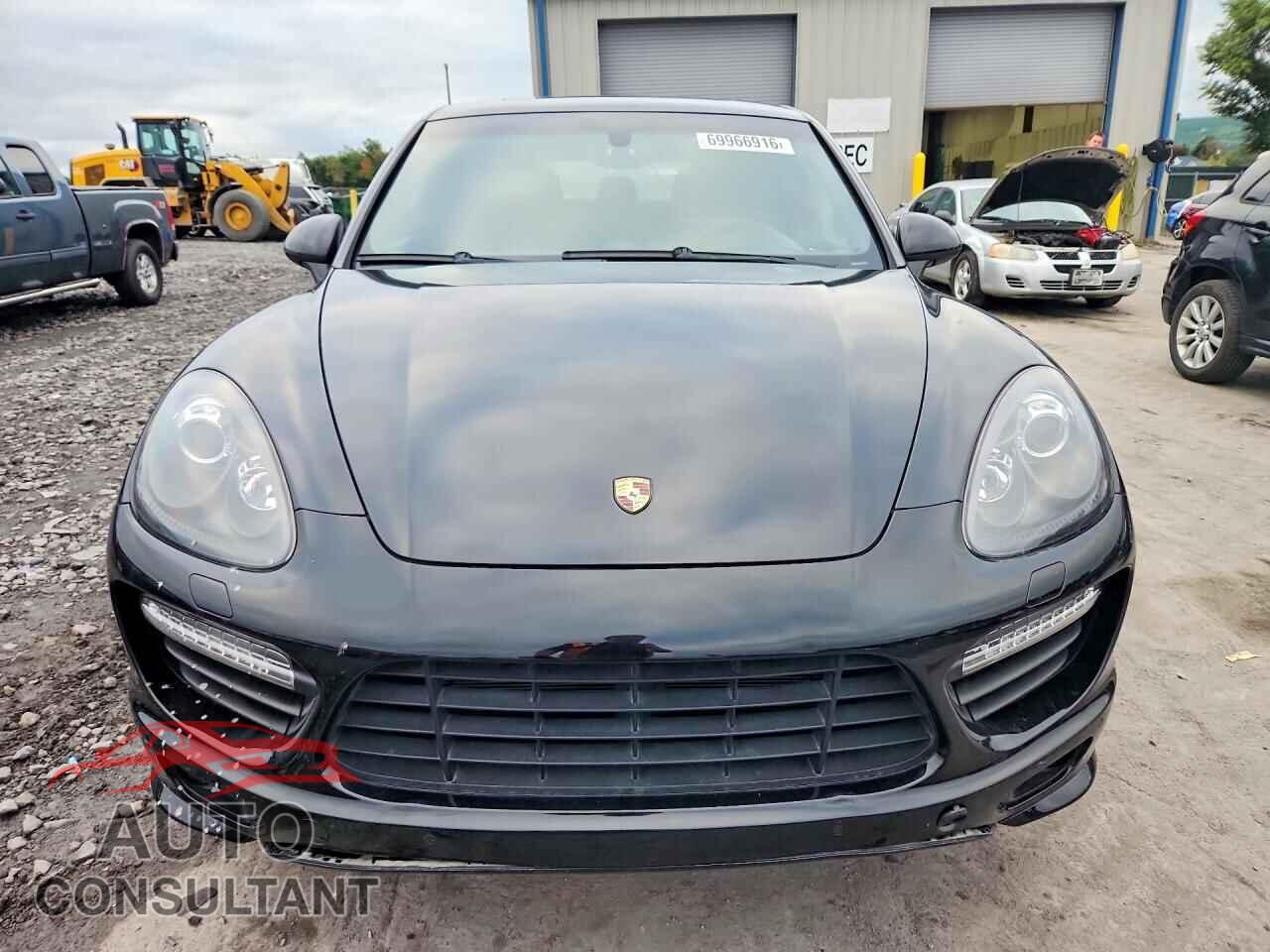 PORSCHE CAYENNE 2013 - WP1AD2A28DLA74774