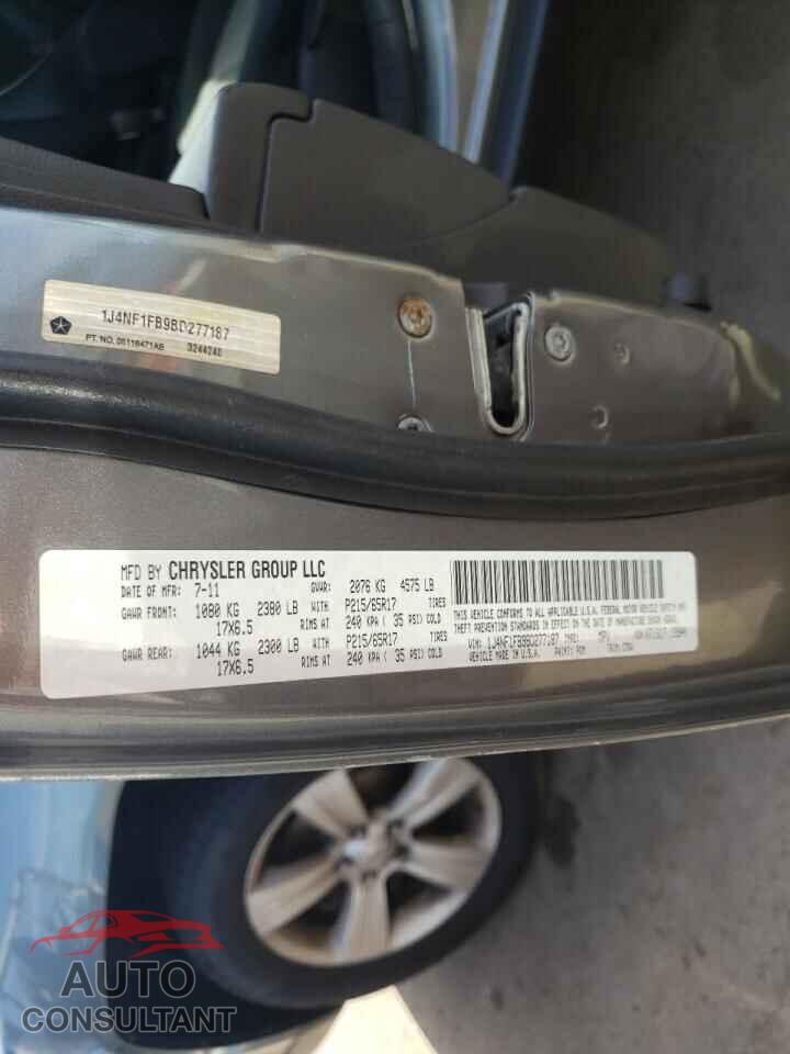 JEEP COMPASS 2011 - 1J4NF1FB9BD277187