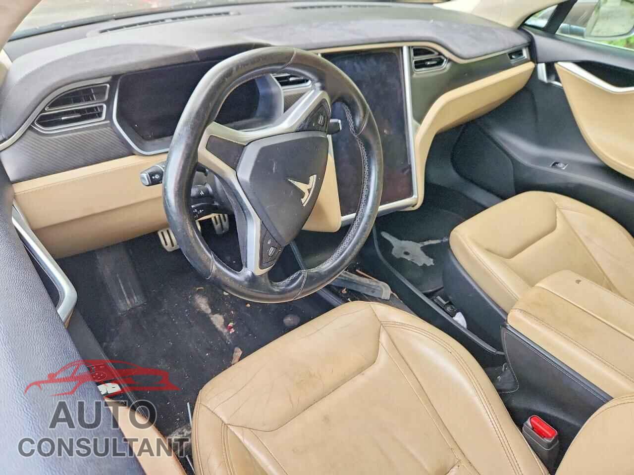 TESLA MODEL S 2014 - 5YJSA1H2XEFP65050