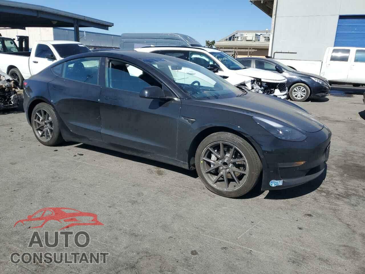 TESLA MODEL 3 2021 - 5YJ3E1EA9MF070366