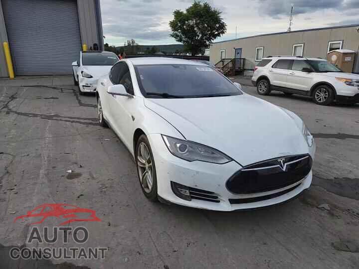 TESLA MODEL S 2015 - 5YJSA1E1XFF120296