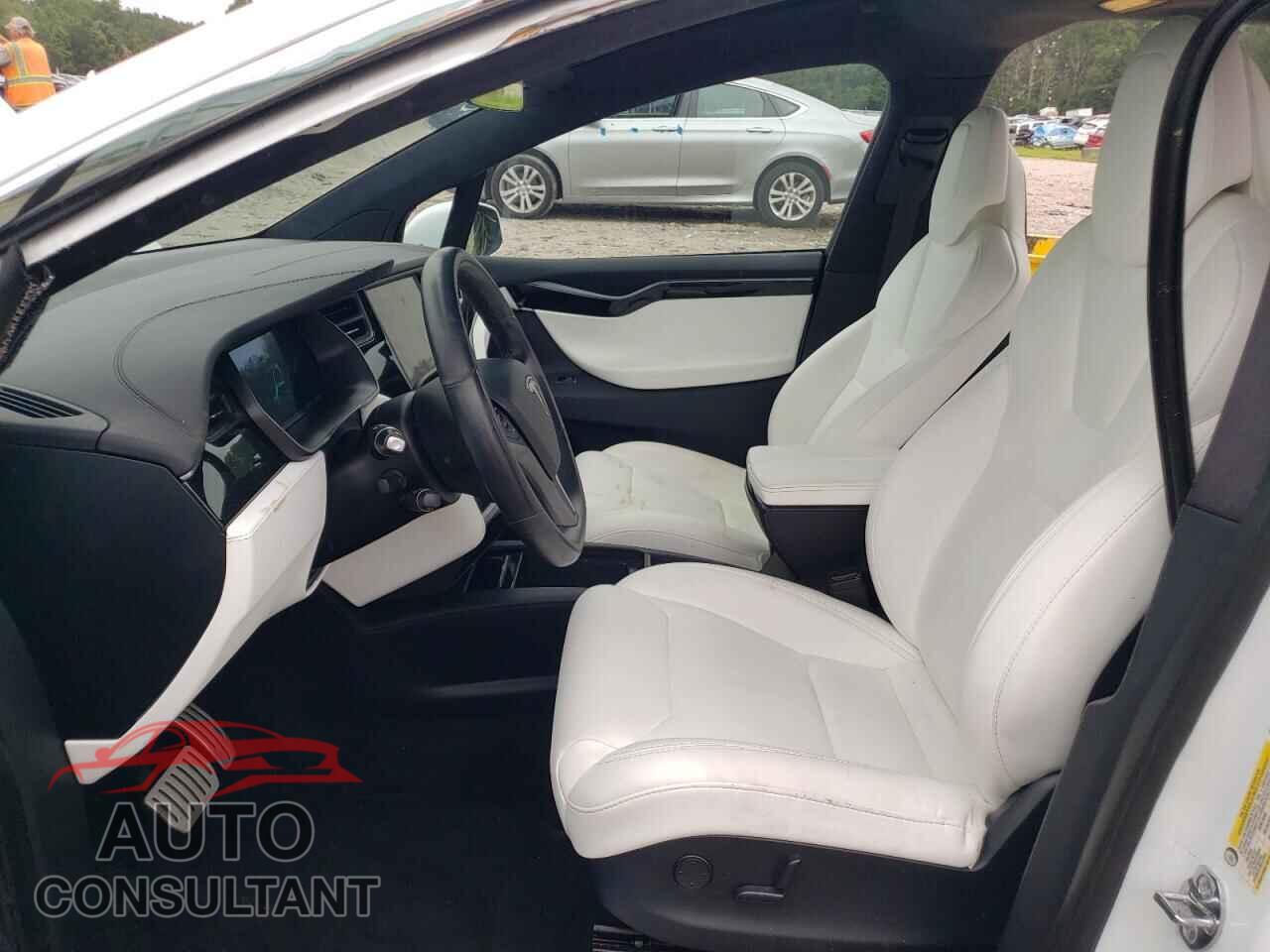TESLA MODEL X 2019 - 5YJXCDE43KF180829
