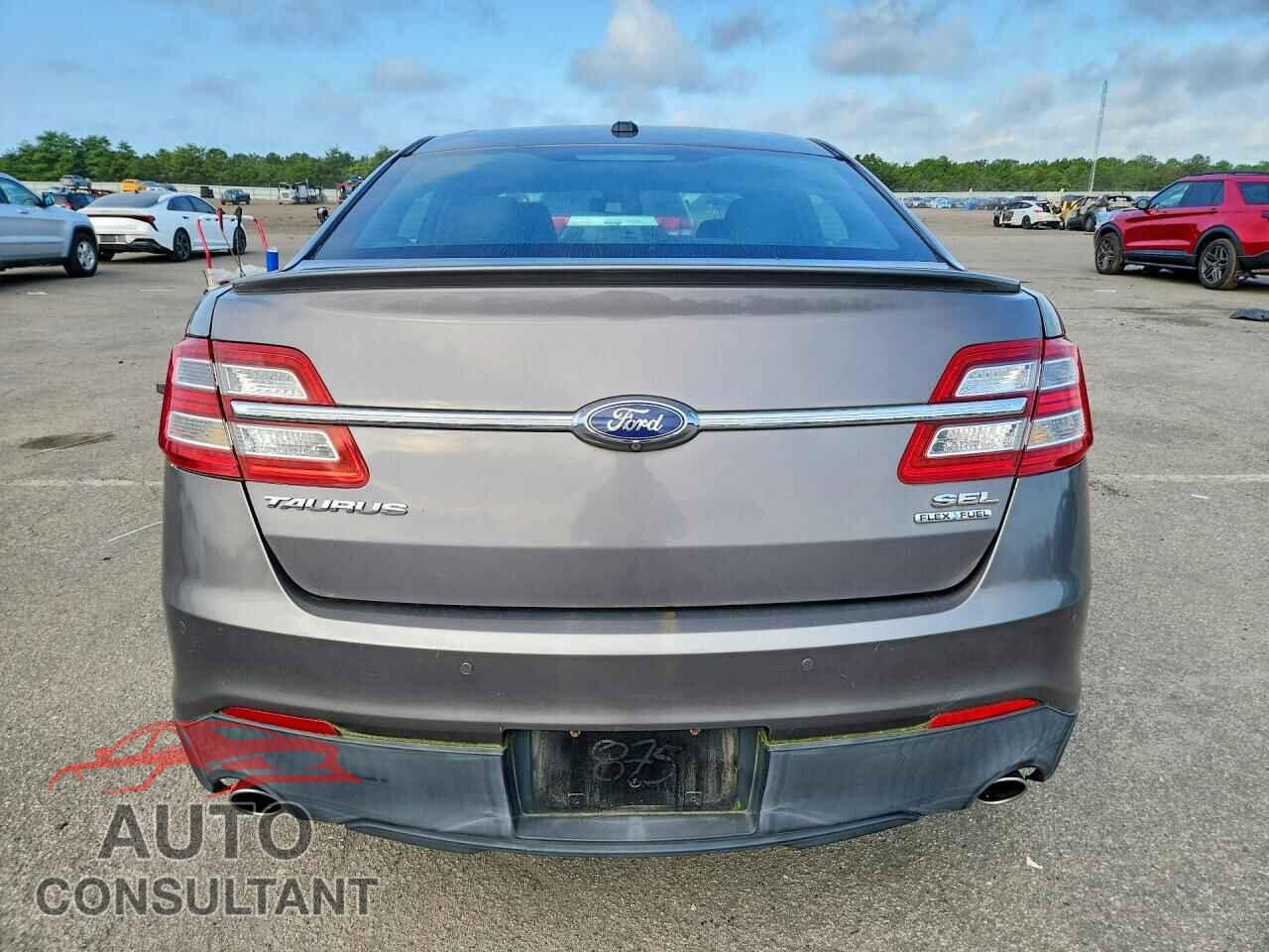 FORD TAURUS 2014 - 1FAHP2E82EG141875