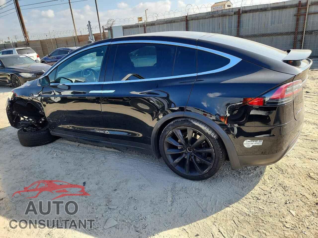 TESLA MODEL X 2016 - 5YJXCAE25GF006488
