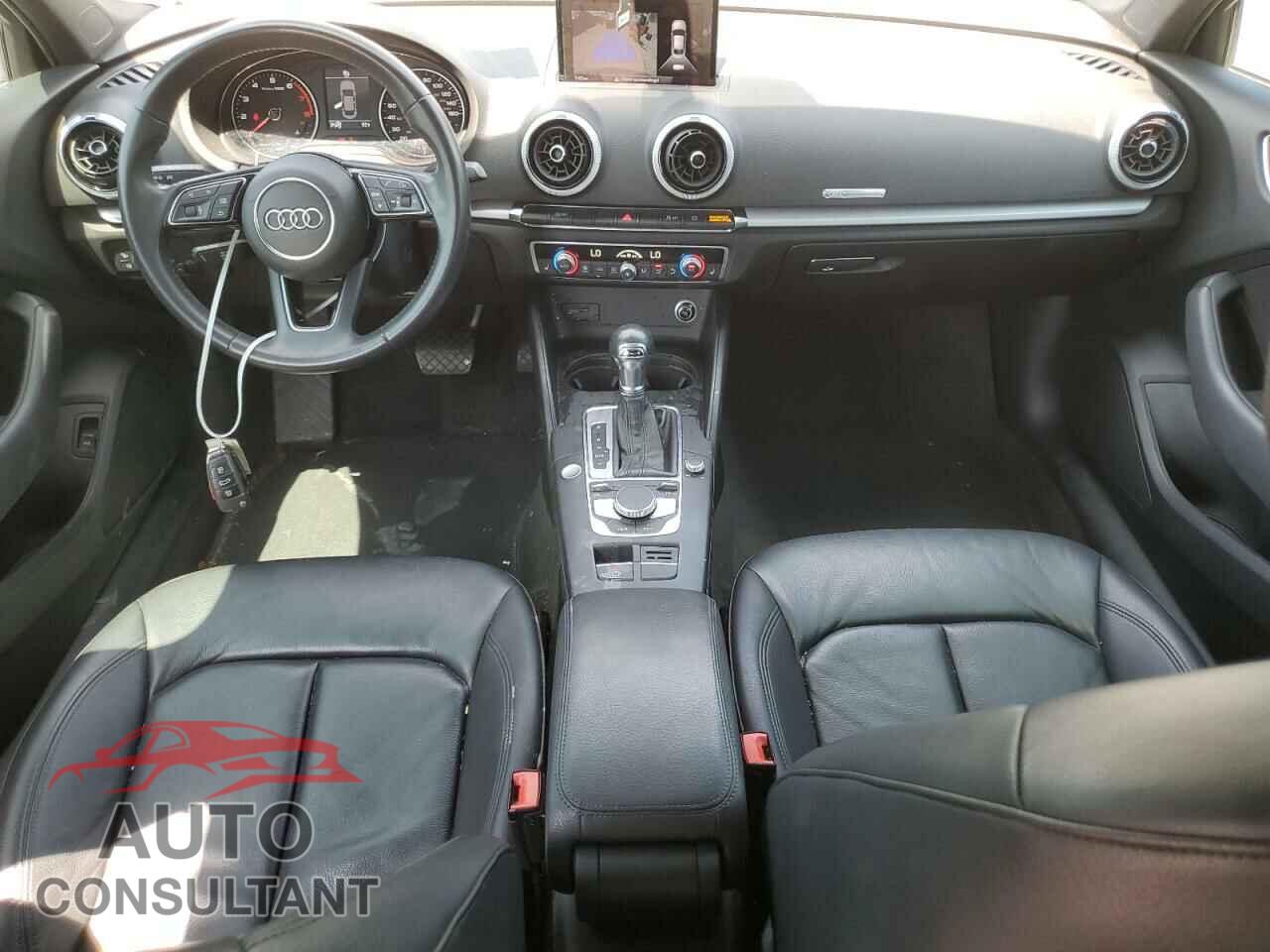AUDI A3 2019 - WAUAUGFF2K1012139