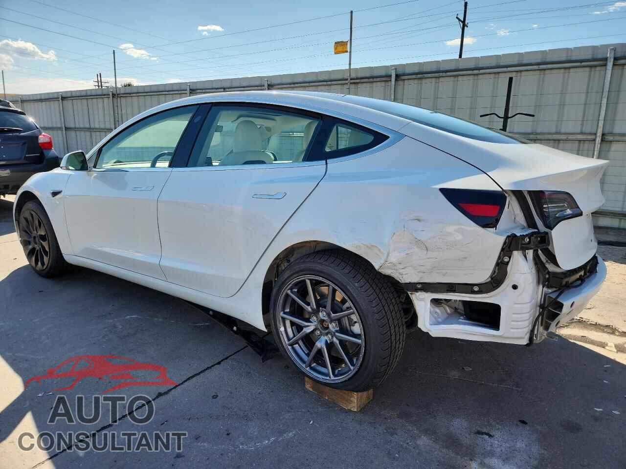 TESLA MODEL 3 2018 - 5YJ3E1EB2JF074943