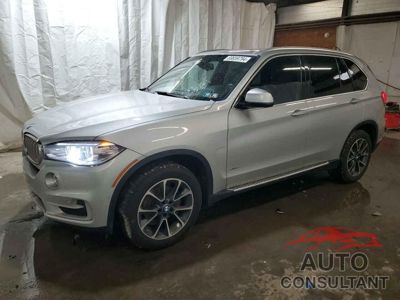 BMW X5 2018 - 5UXKR0C51J0Y02756