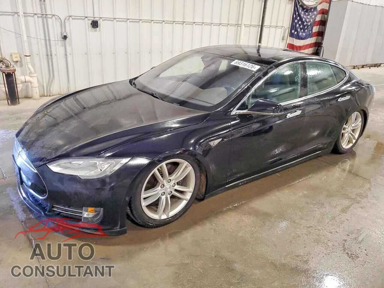 TESLA MODEL S 2015 - 5YJSA1H24FF086859