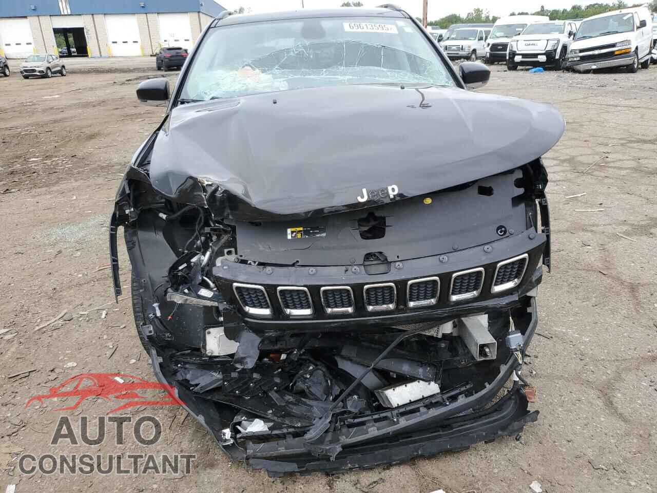 JEEP COMPASS 2019 - 3C4NJDCB3KT812969