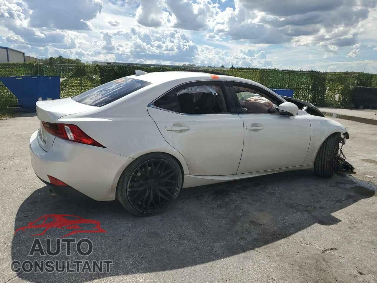 LEXUS IS 2016 - JTHBA1D24G5028533