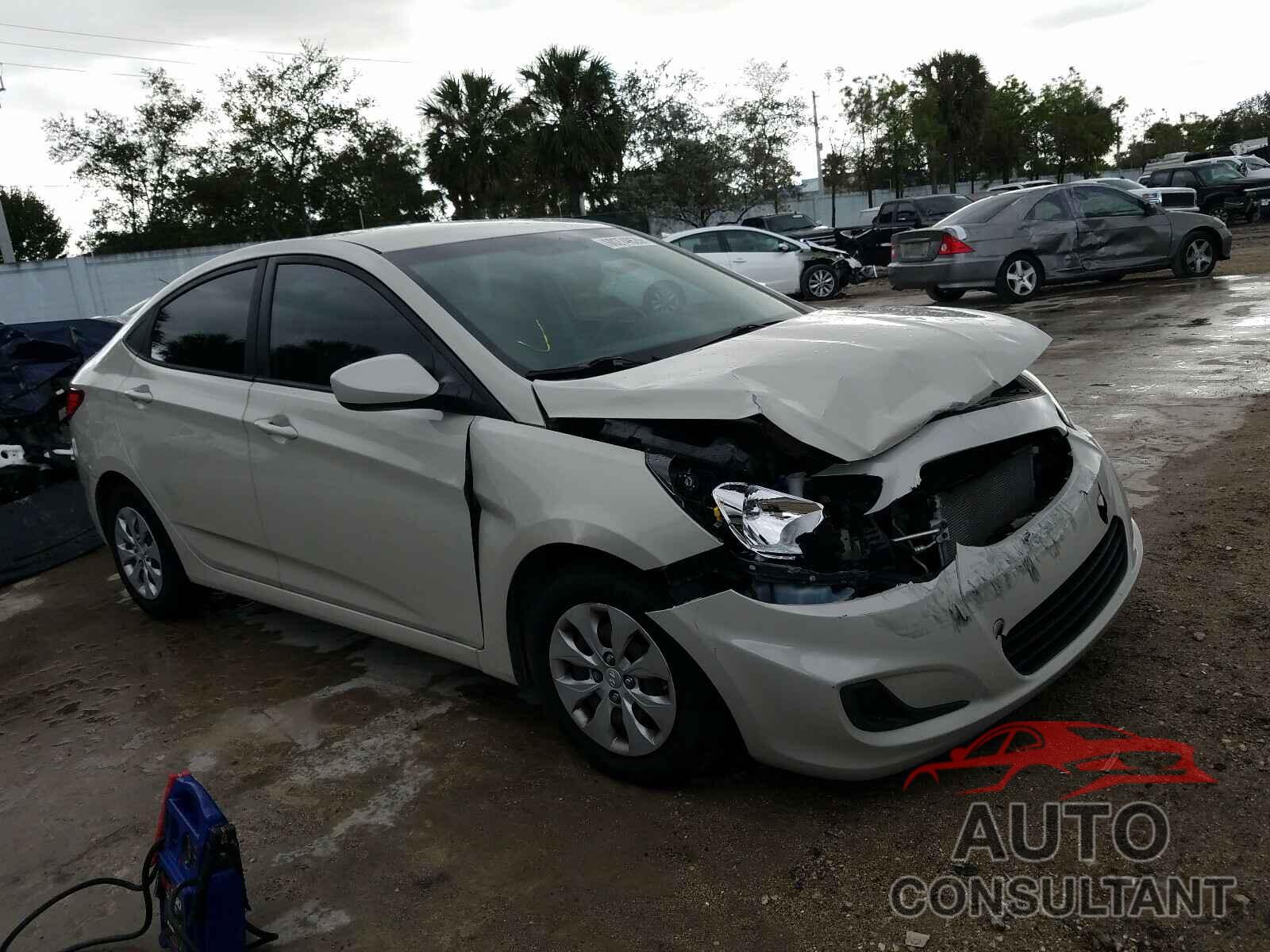 HYUNDAI ACCENT 2016 - KMHCT4AE6GU159609