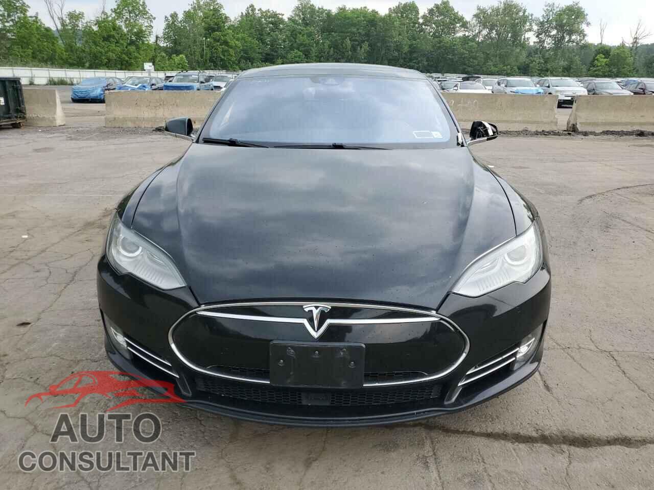 TESLA MODEL S 2015 - 5YJSA4H27FF091121